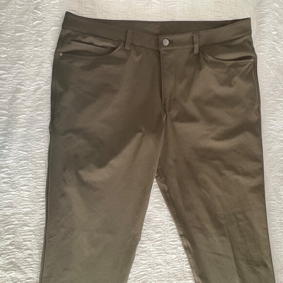 NWOT New Lululemon ABC Pant Classic 34" Dark Olive Chinos 36 Warpstreme - Picture 3 of 8